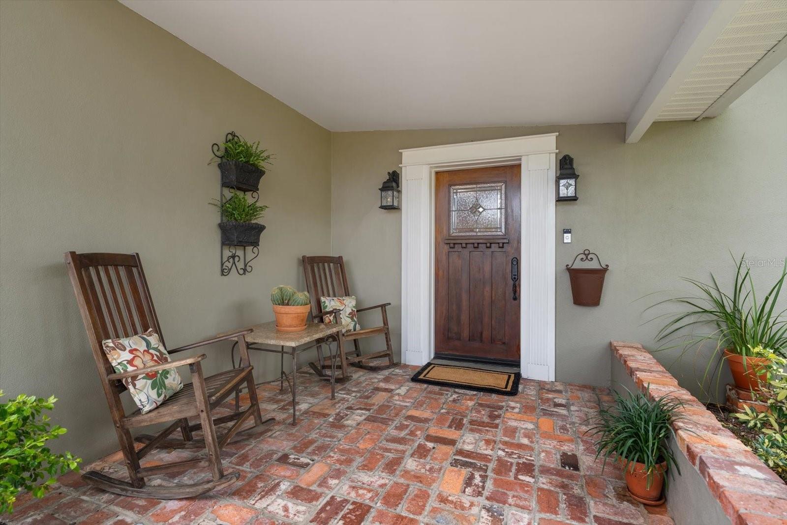 Image 4 of 64 For 1718 Meredith Lane