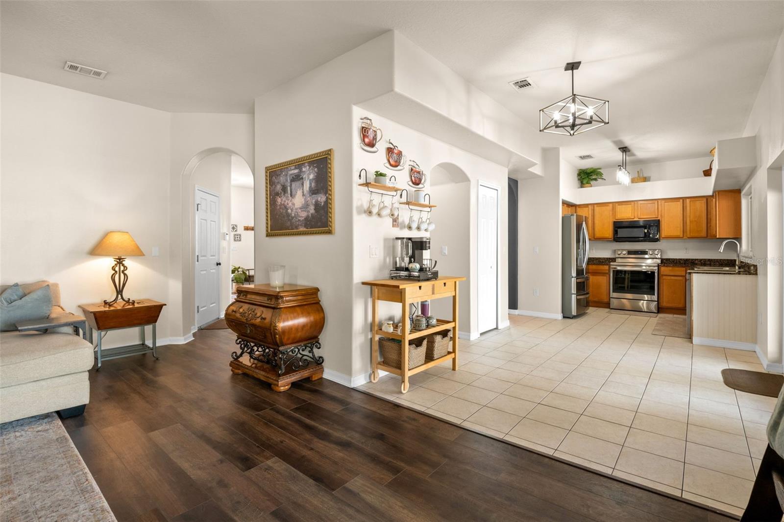 Image 12 of 50 For 31103 Bridgegate Drive