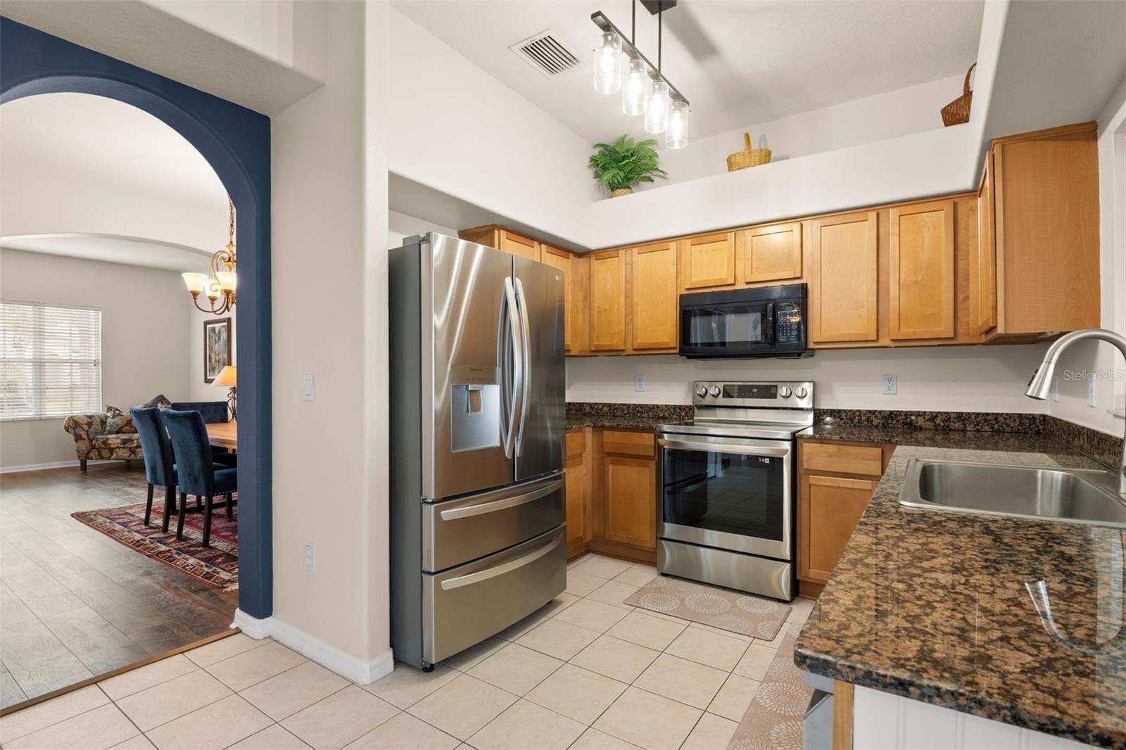 Image 15 of 50 For 31103 Bridgegate Drive