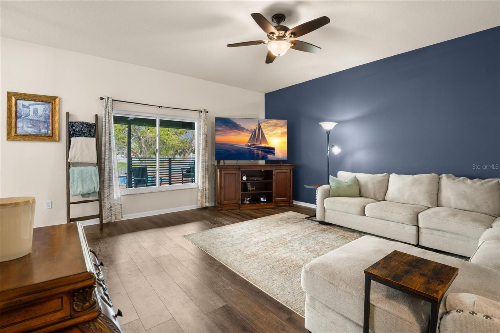 Image 17 of 50 For 31103 Bridgegate Drive