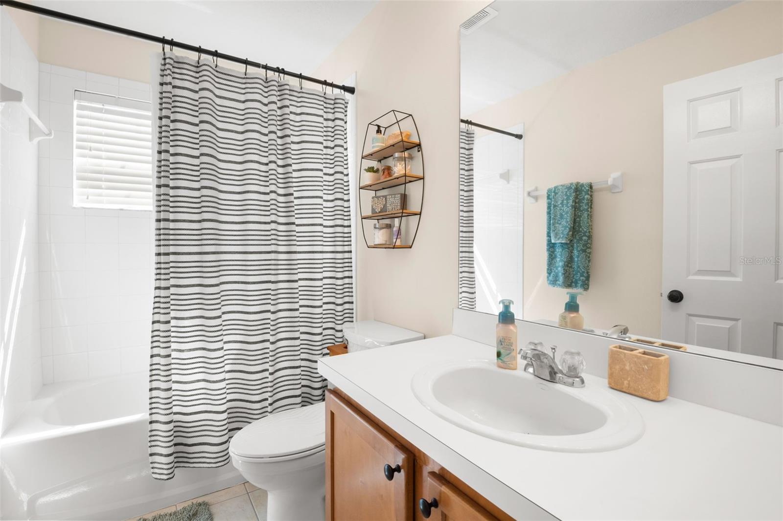 Image 37 of 50 For 31103 Bridgegate Drive