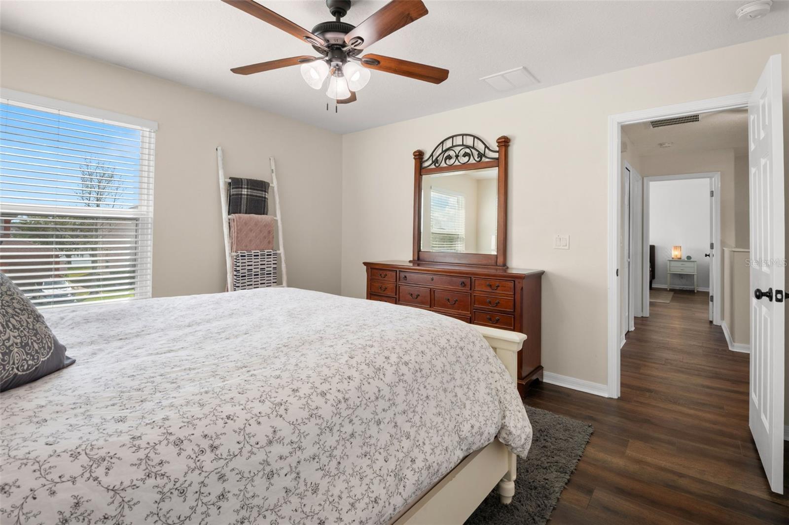 Image 42 of 50 For 31103 Bridgegate Drive