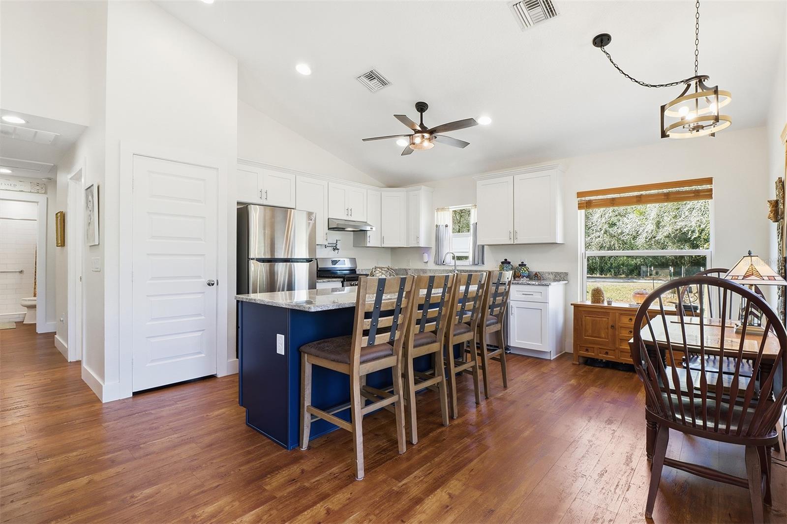 Image 12 of 56 For 6368 Grantham Court