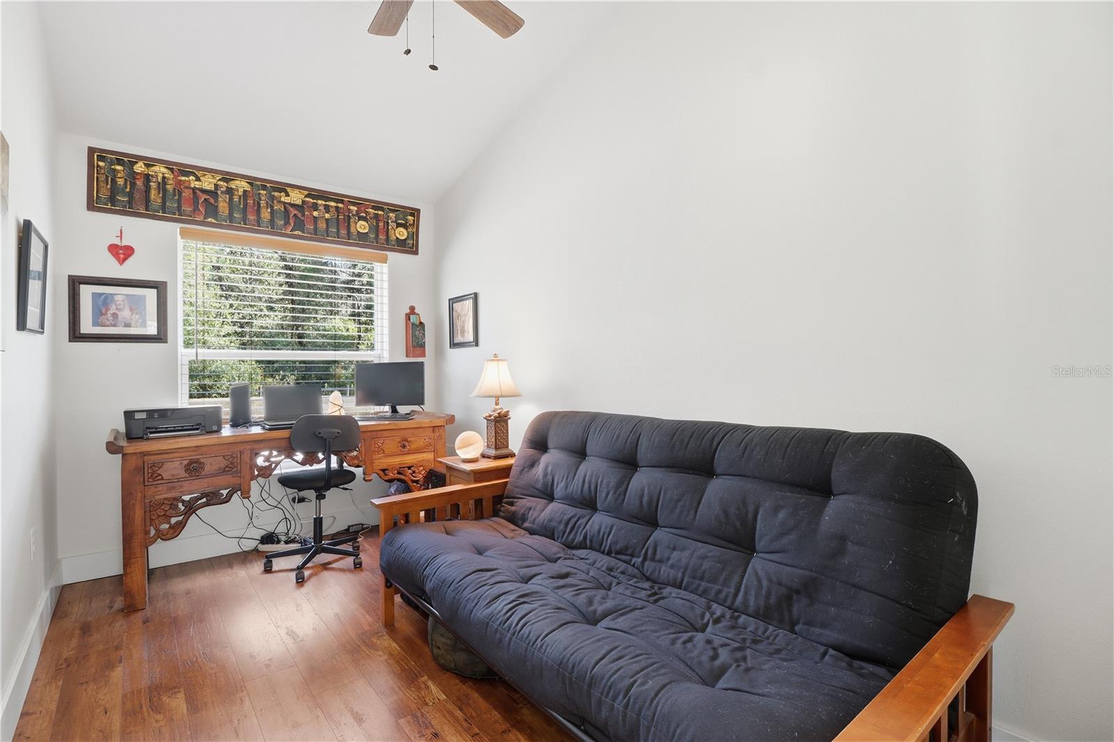 Image 19 of 56 For 6368 Grantham Court