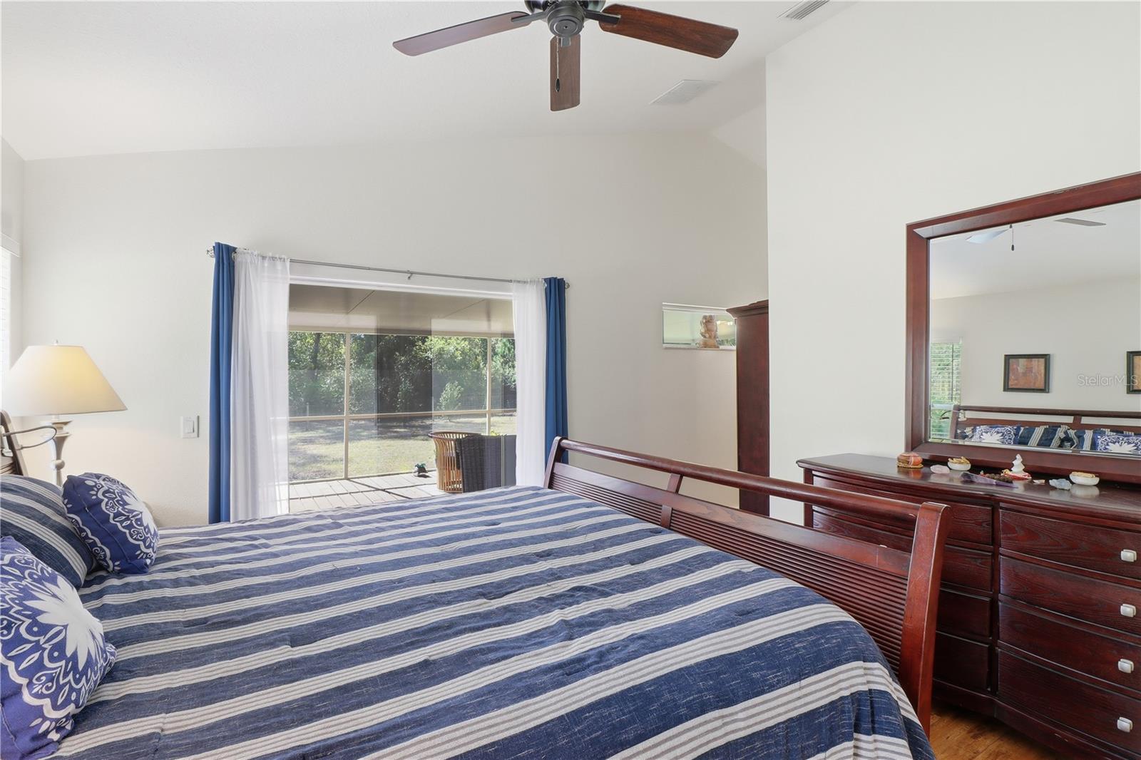 Image 21 of 56 For 6368 Grantham Court