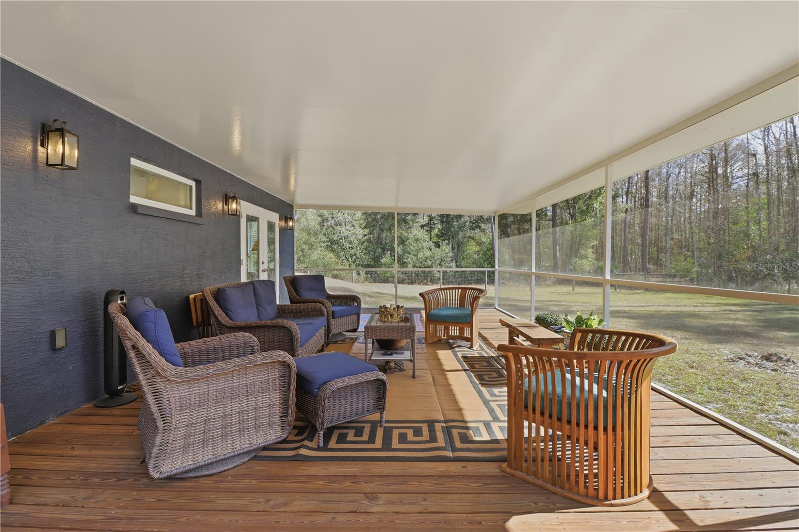 Image 23 of 56 For 6368 Grantham Court