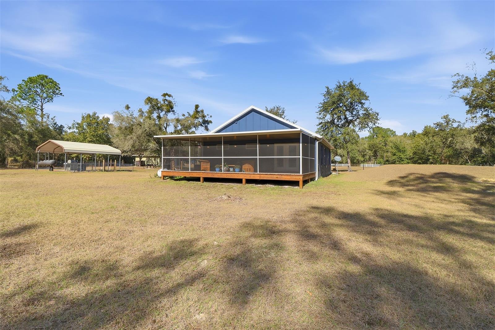 Image 28 of 56 For 6368 Grantham Court