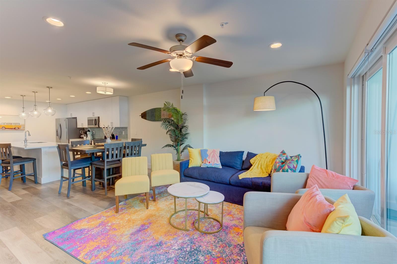 Listing photo id 6 for 15305 1st Street E 202