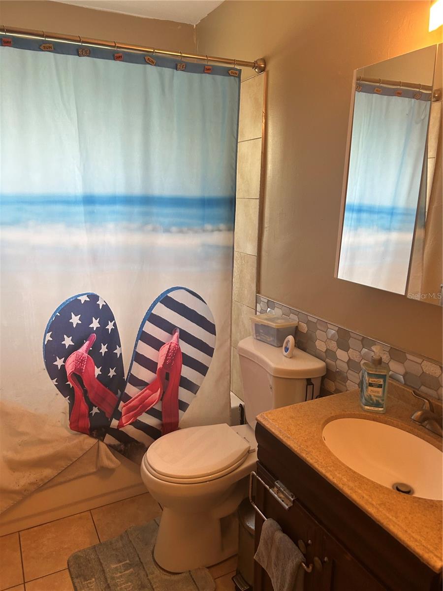 Image 20 of 29 For 8000 54th Street N