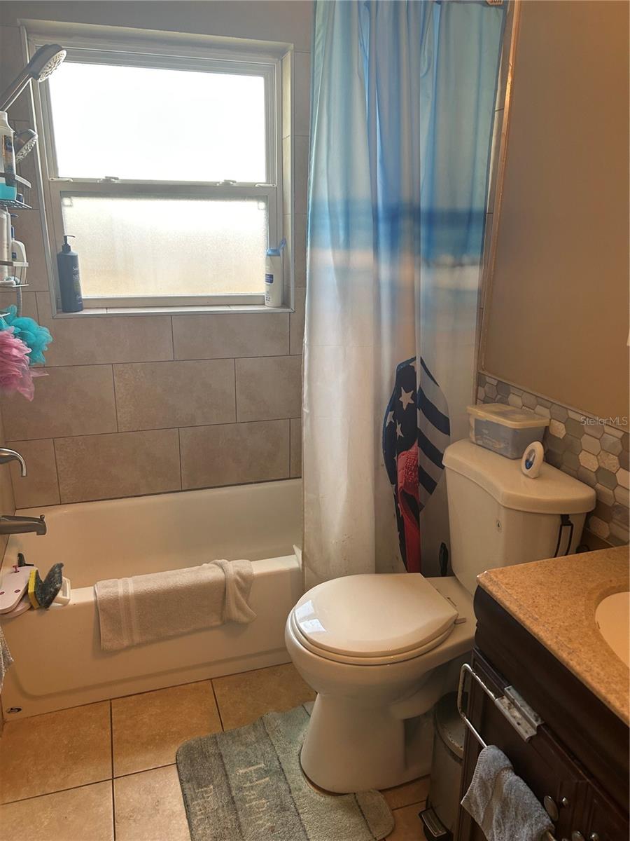 Image 21 of 29 For 8000 54th Street N