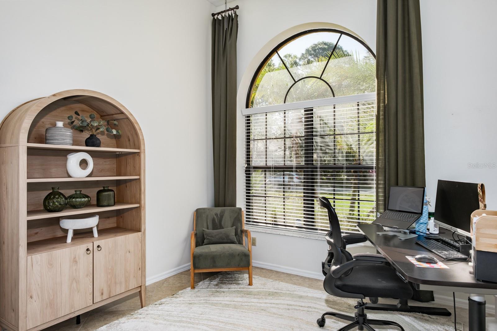 Image 16 of 100 For 35 Kelleys Trail