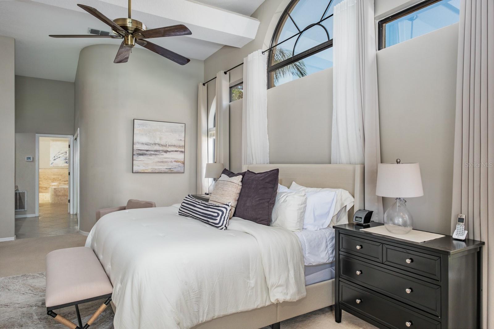 Image 32 of 100 For 35 Kelleys Trail