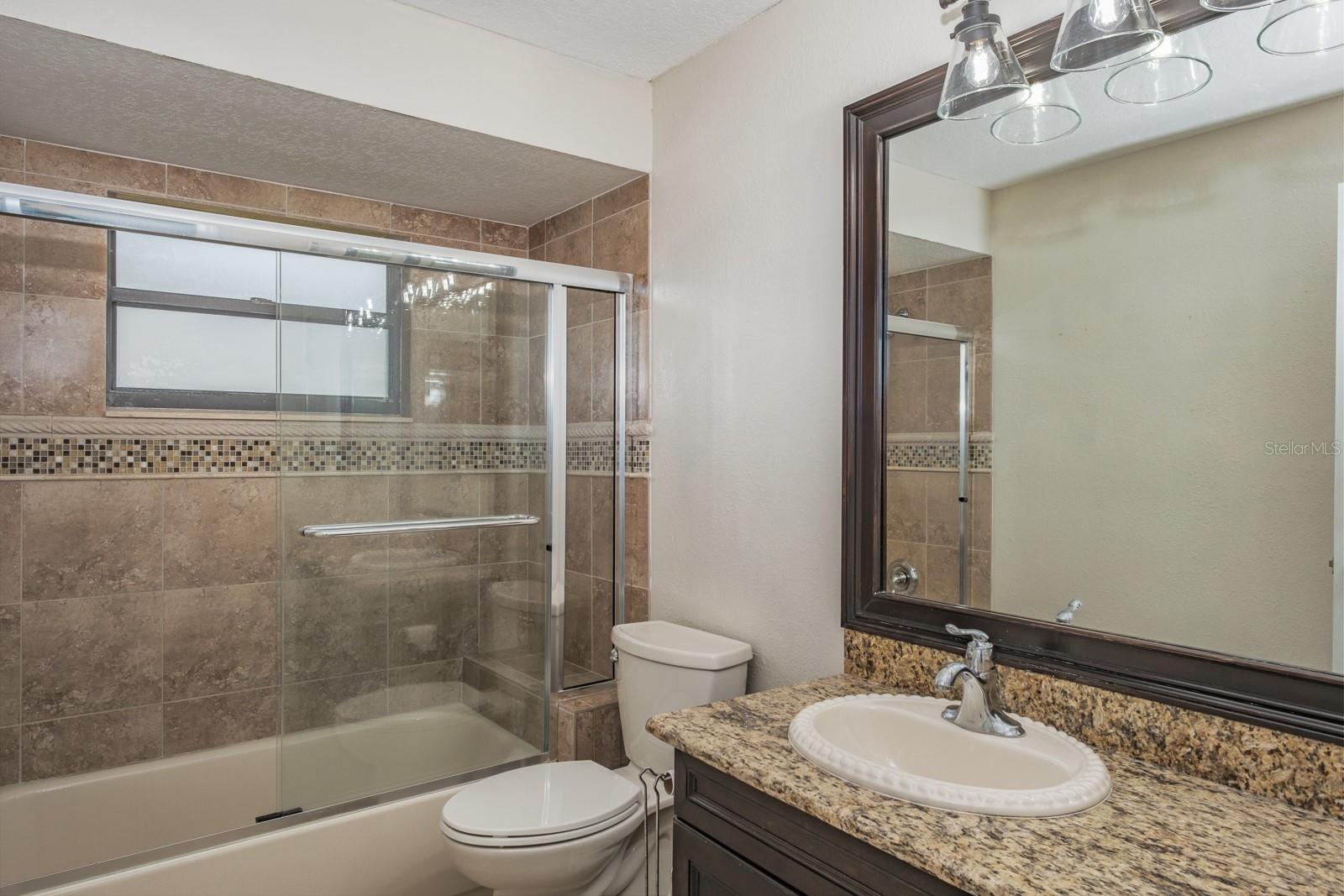 Image 43 of 100 For 35 Kelleys Trail