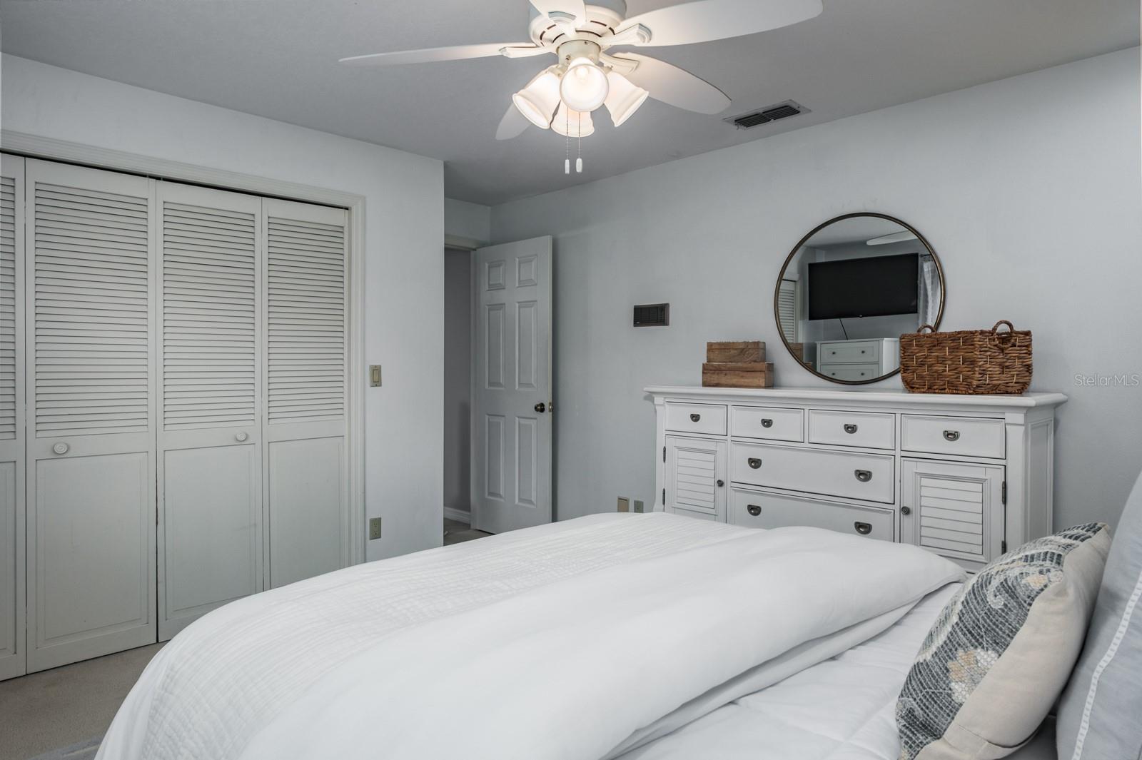 Image 46 of 100 For 35 Kelleys Trail