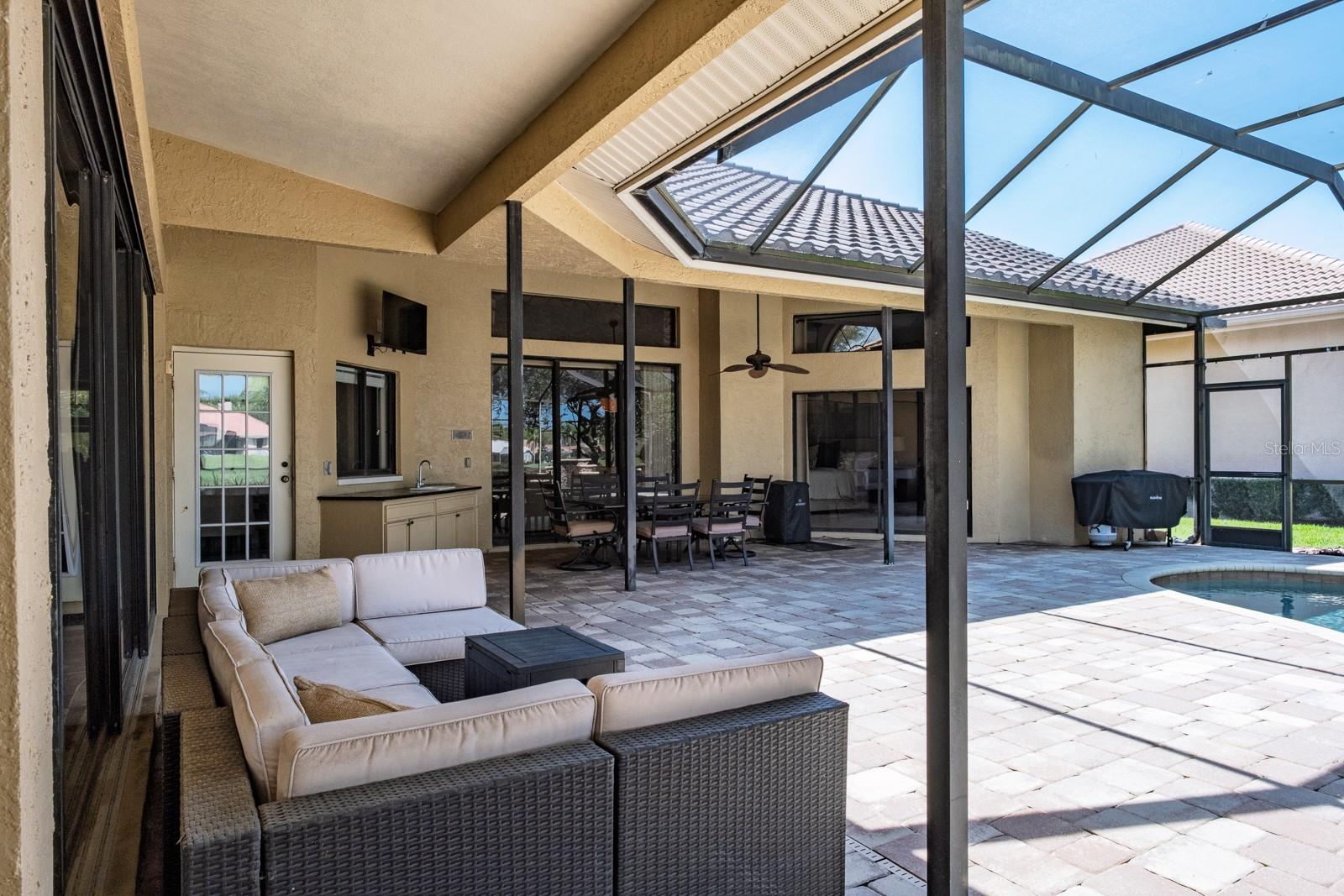 Image 58 of 100 For 35 Kelleys Trail