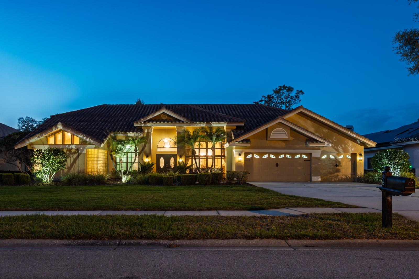 Image 73 of 100 For 35 Kelleys Trail