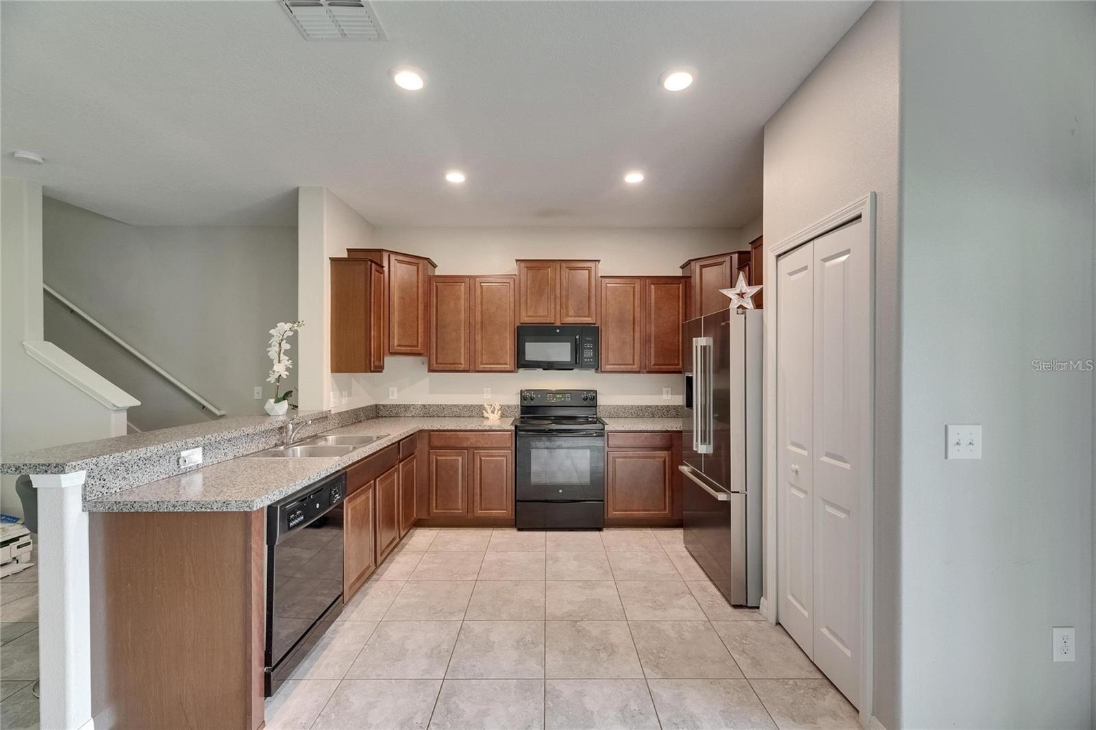 Image 9 of 29 For 12952 Utopia Gardens Way