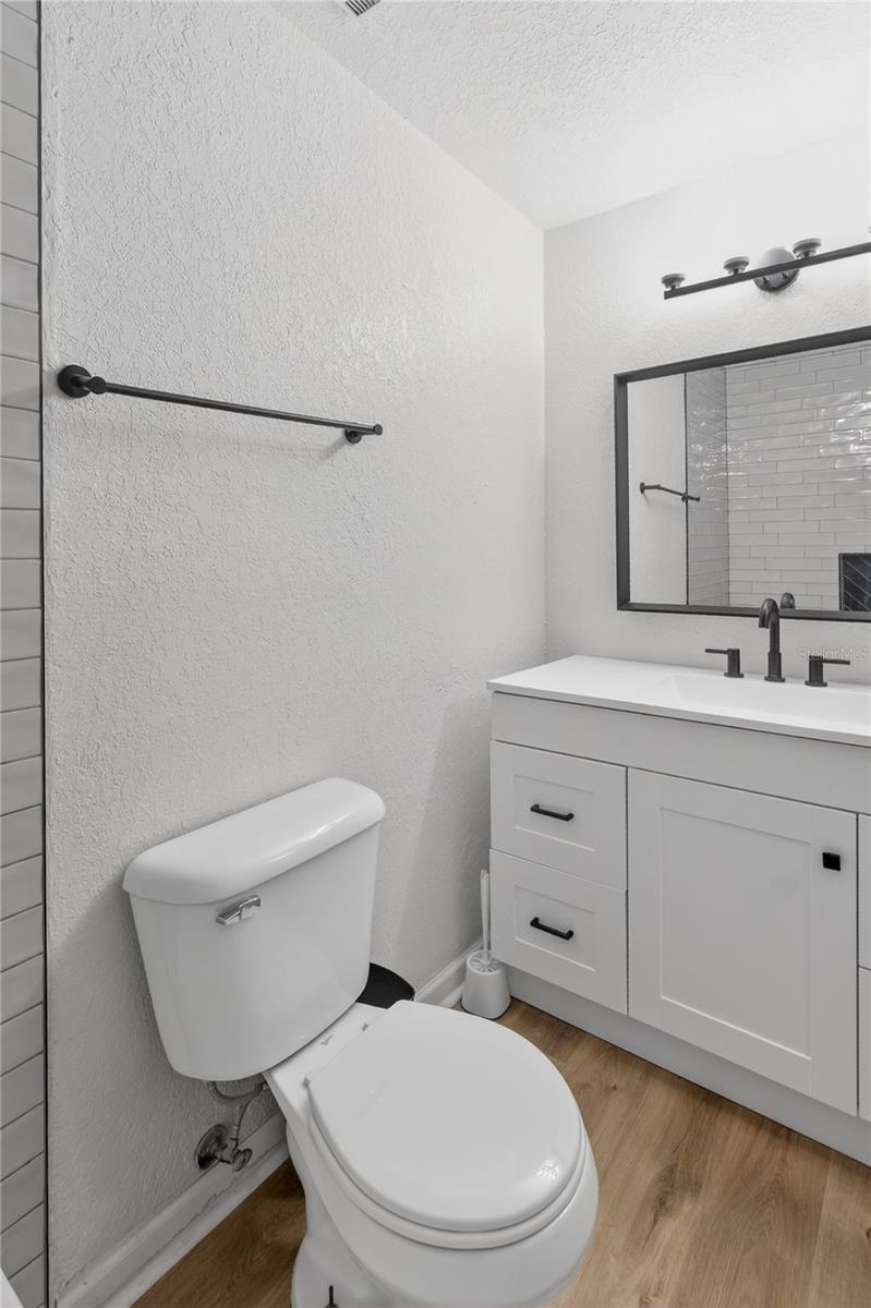 Image 20 of 34 For 10167 Sailwinds Boulevard N 206