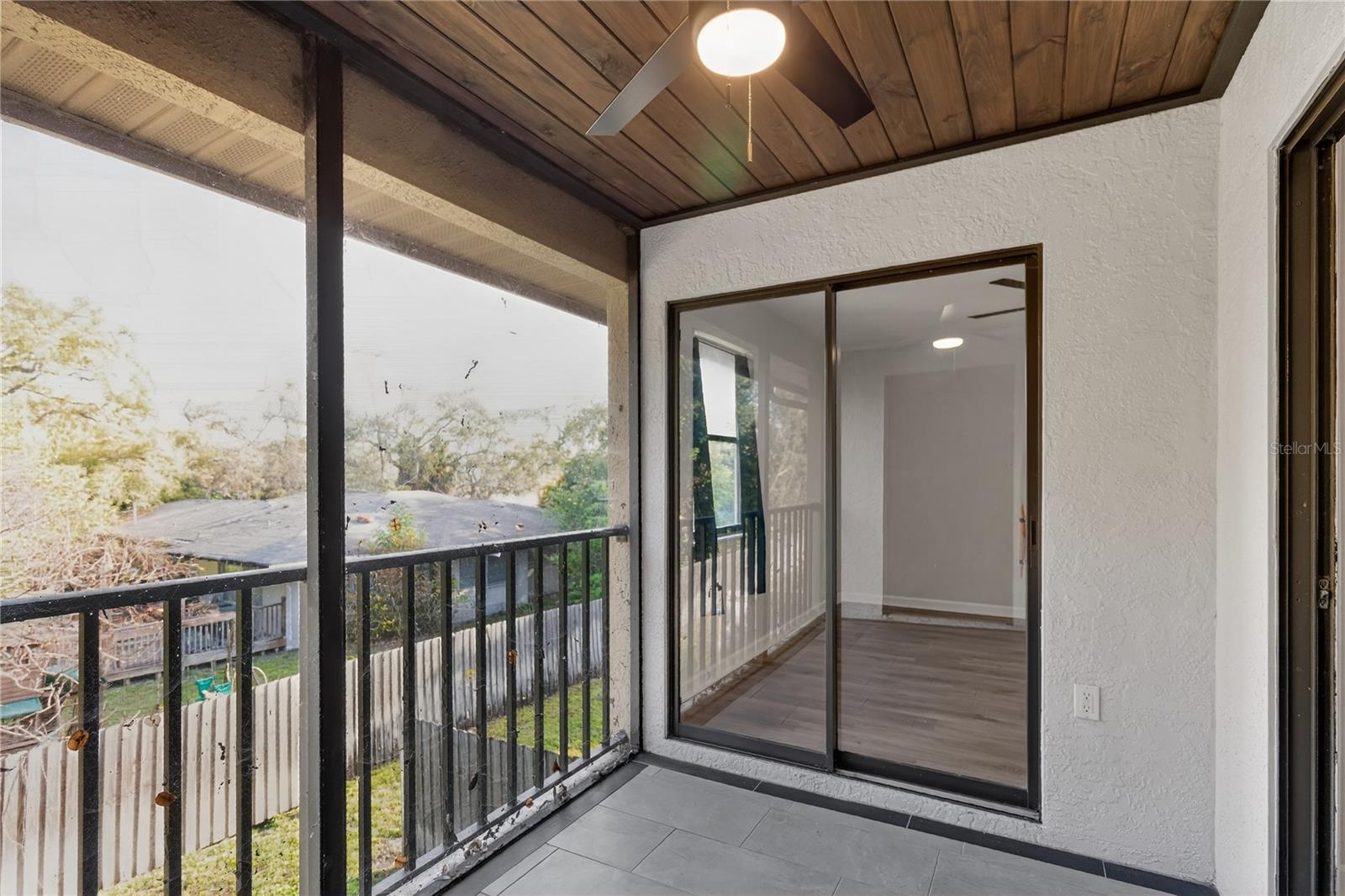 Image 28 of 34 For 10167 Sailwinds Boulevard N 206