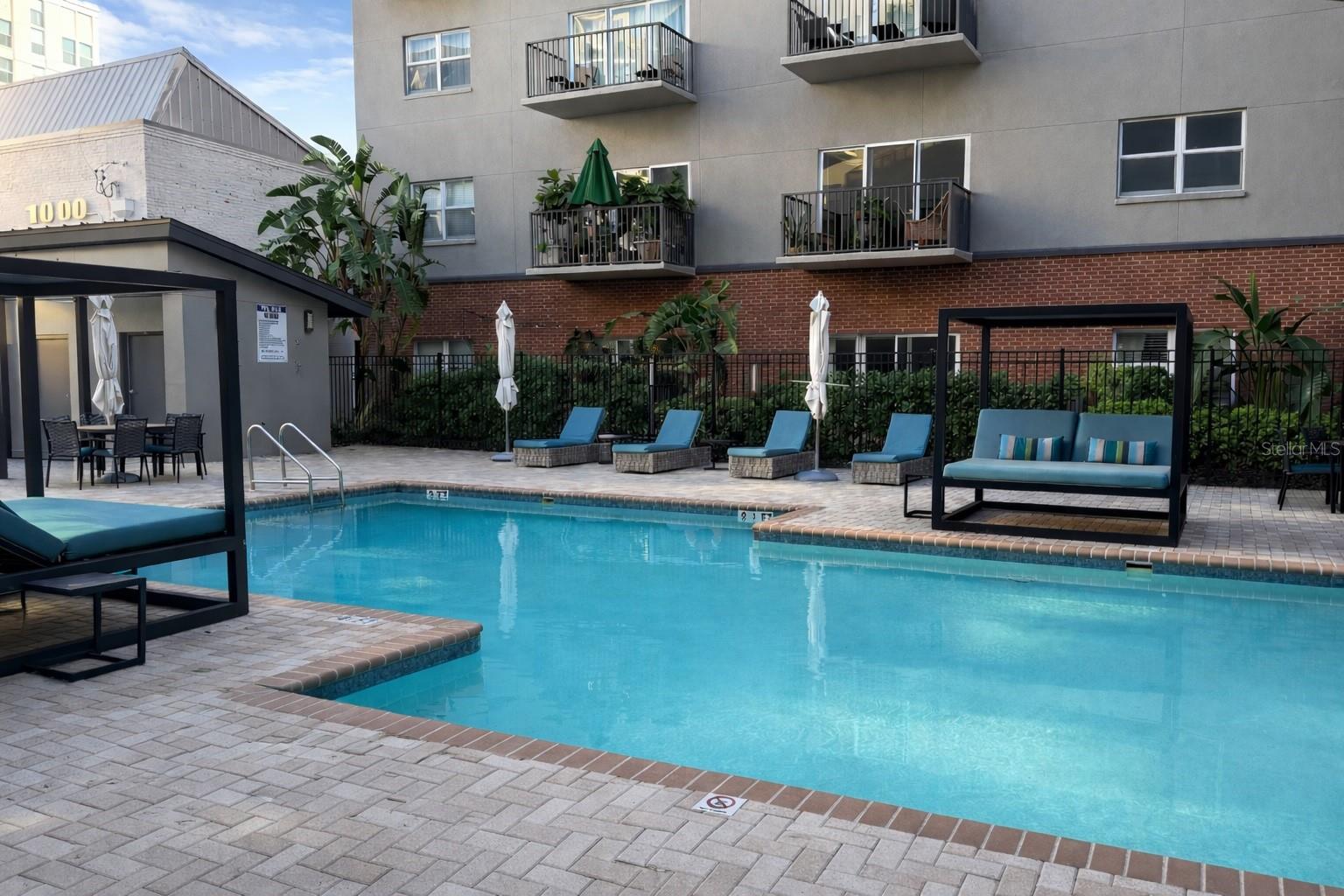 Image 2 of 18 For 1010 Central Avenue 218