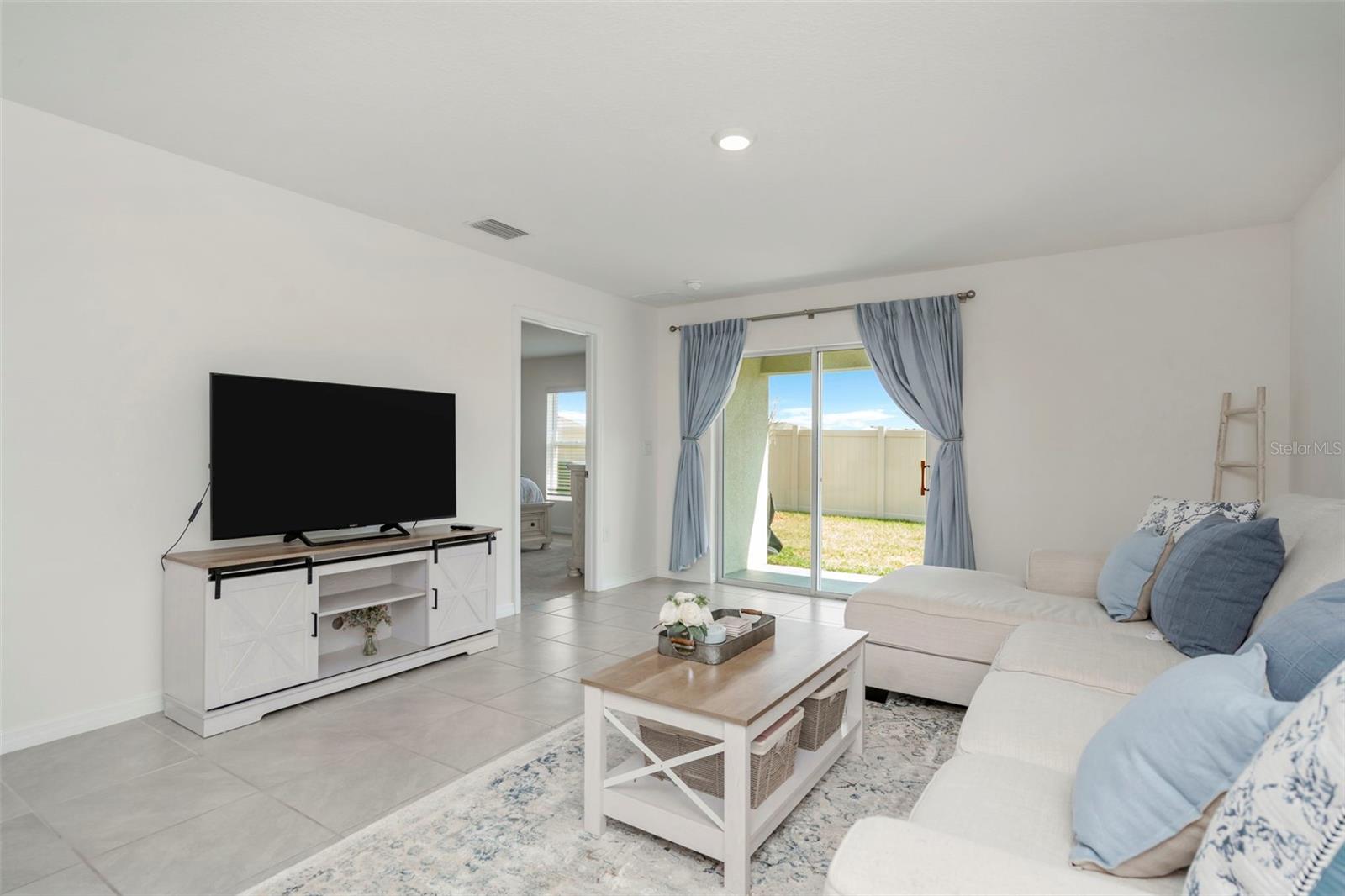 Image 13 of 39 For 35320 Spruce Knob Court