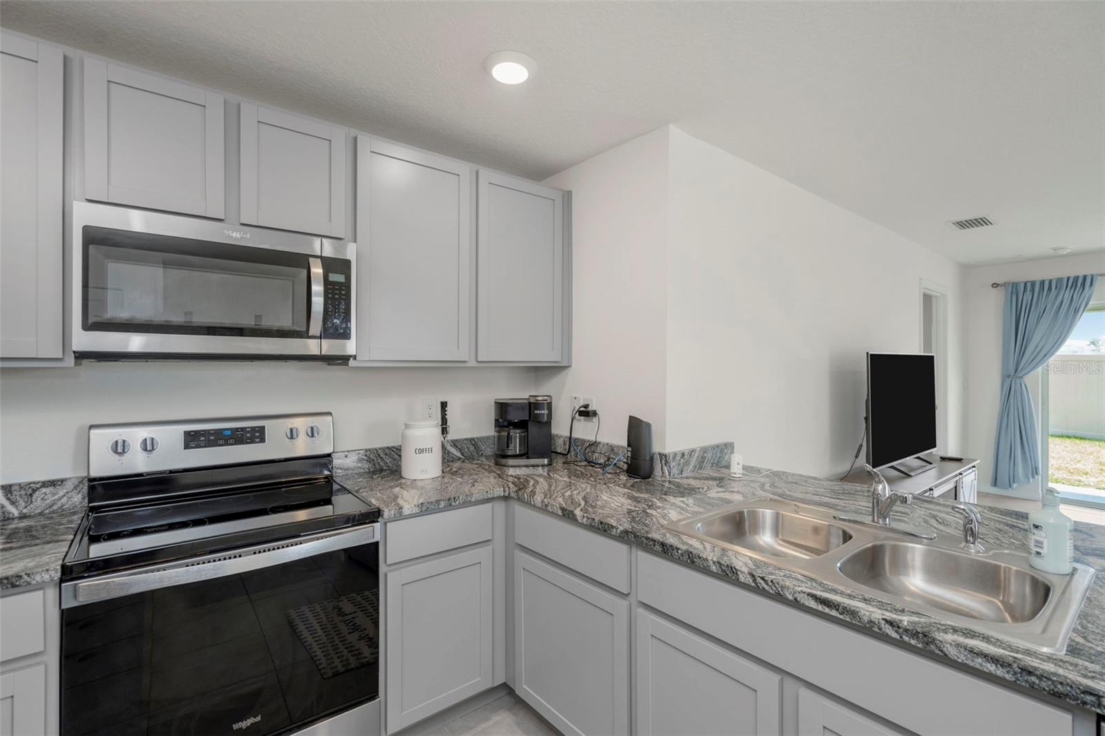 Image 9 of 39 For 35320 Spruce Knob Court