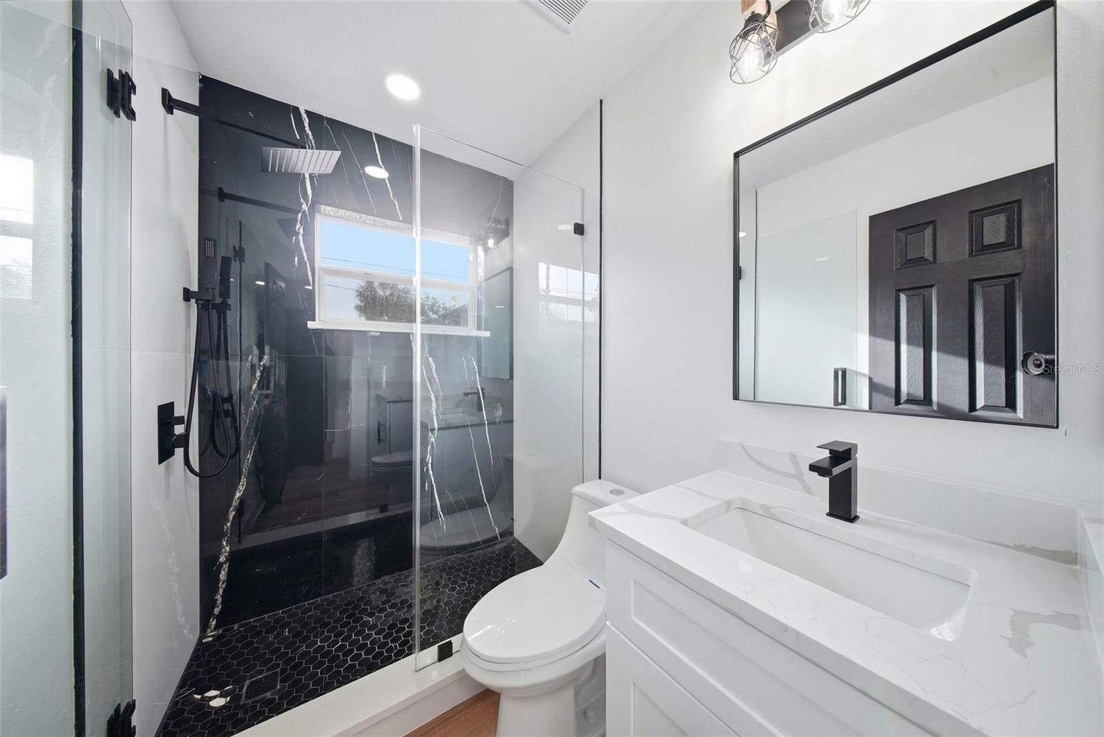 Image 24 of 40 For 4327 59 Street N