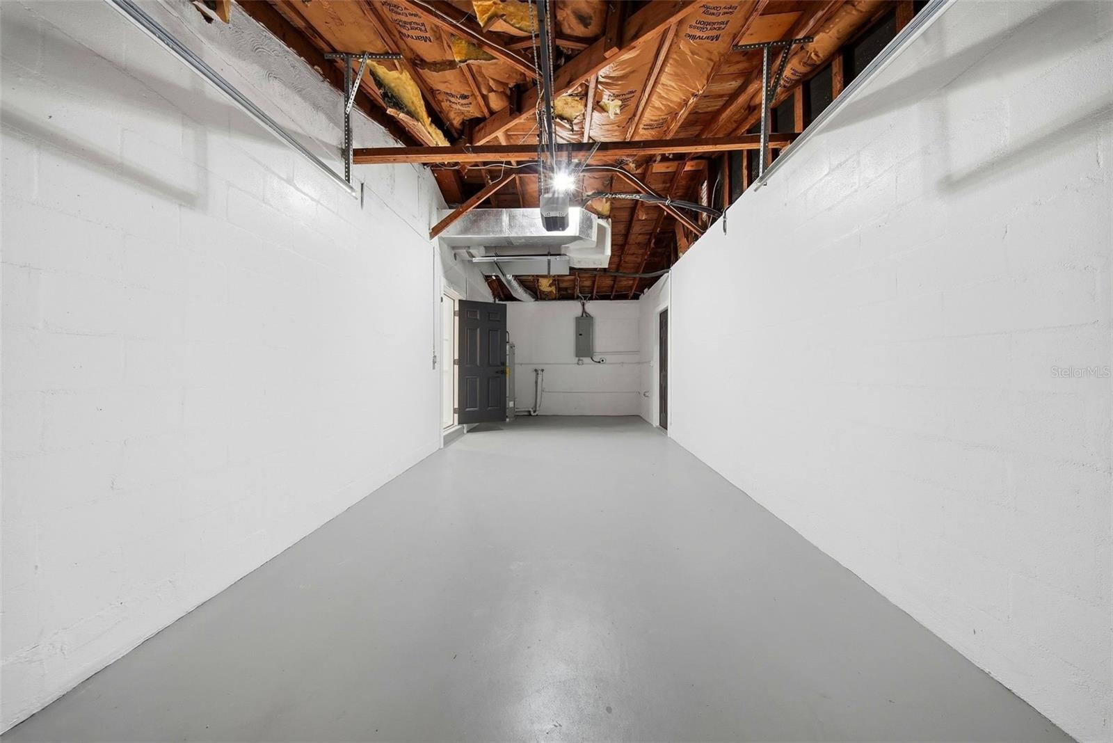 Image 26 of 40 For 4327 59 Street N