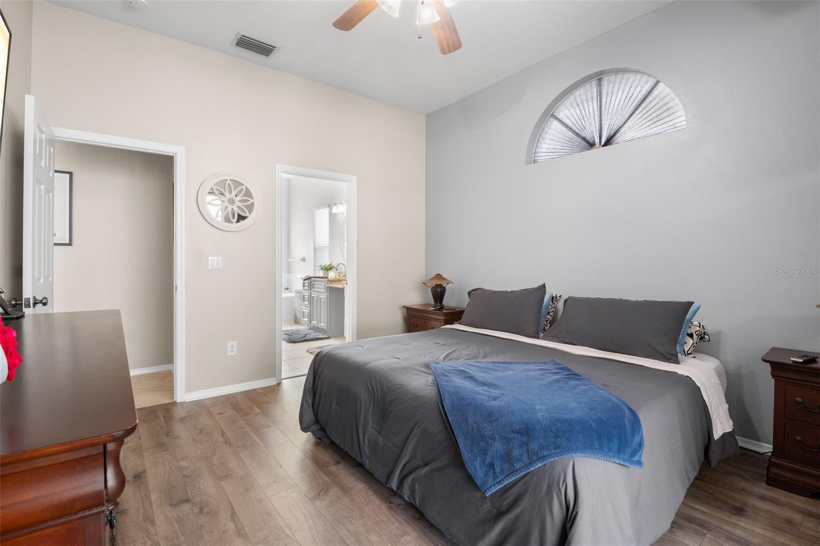 Image 19 of 43 For 18536 Otterwood Avenue