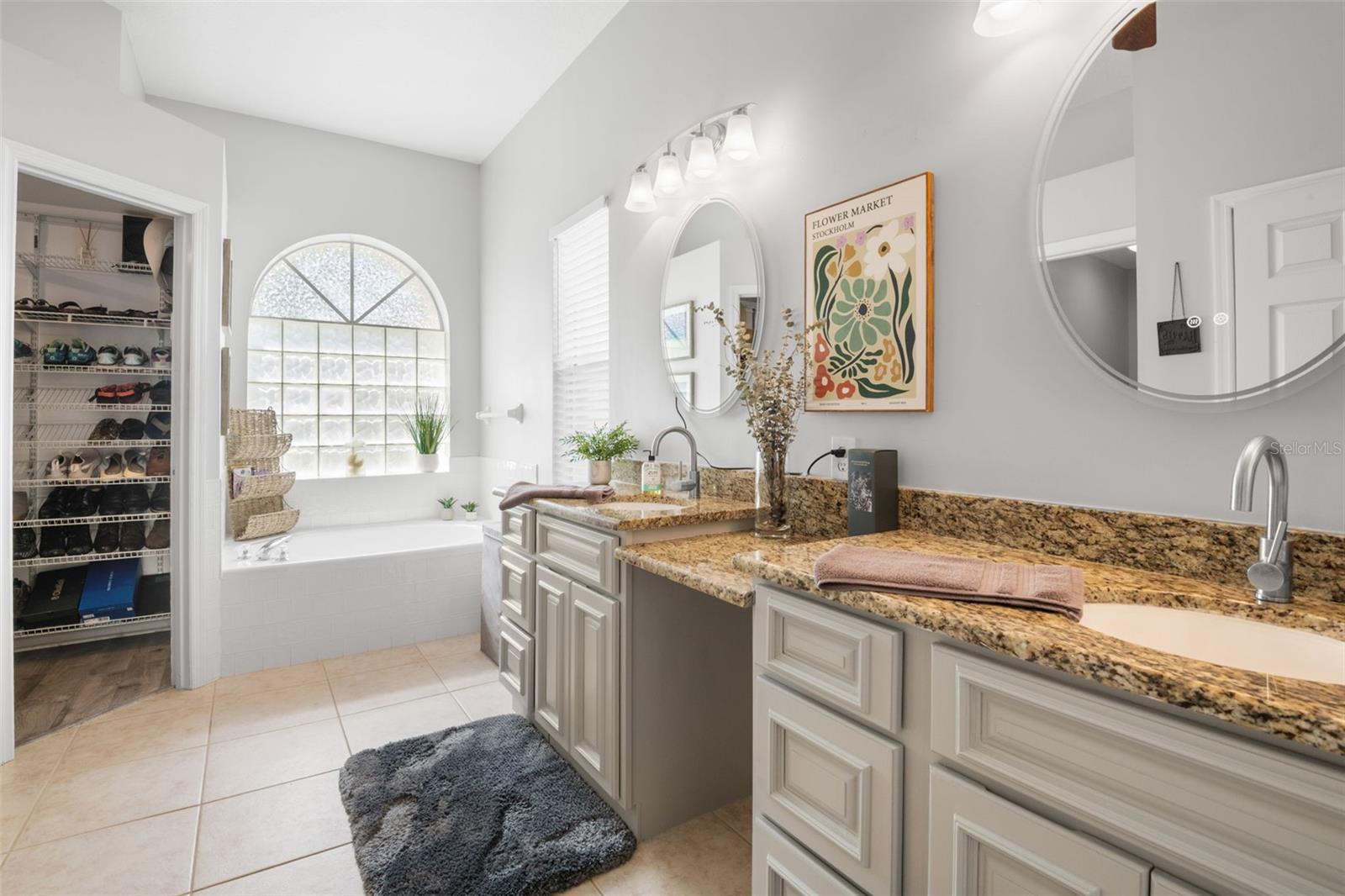 Image 21 of 43 For 18536 Otterwood Avenue