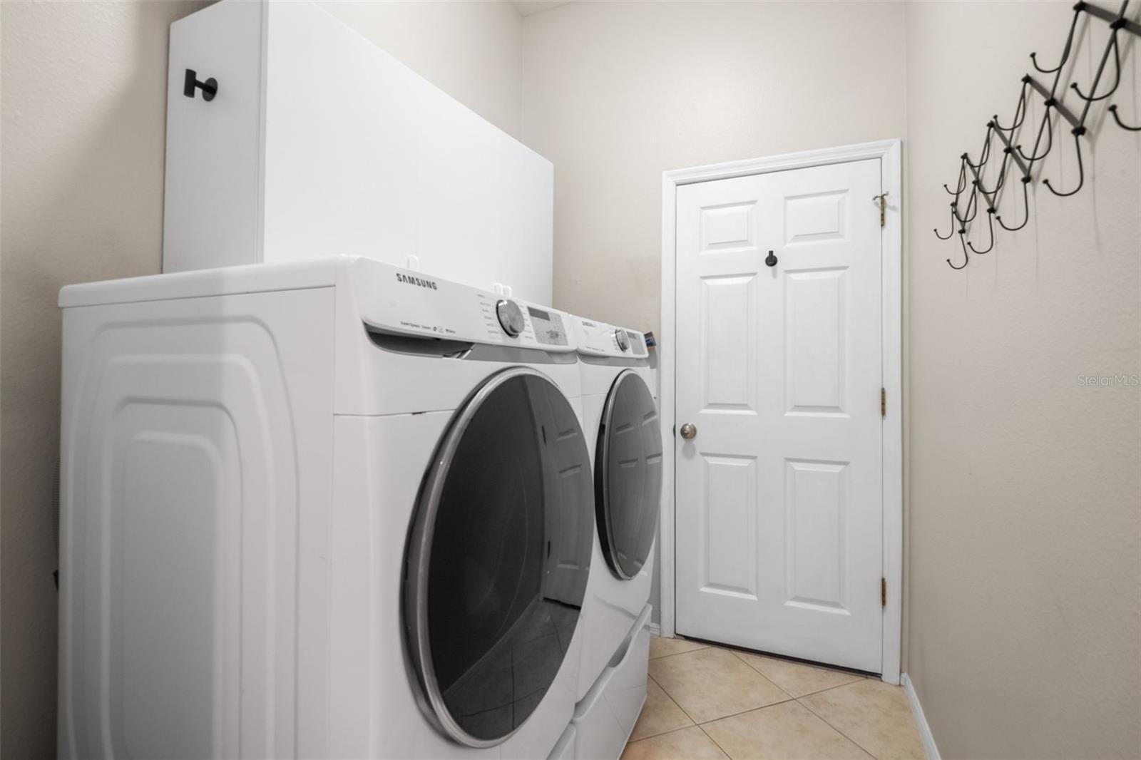 Image 36 of 43 For 18536 Otterwood Avenue