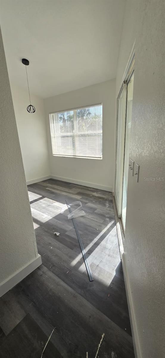 Image 11 of 31 For 5329 Kaspar Street