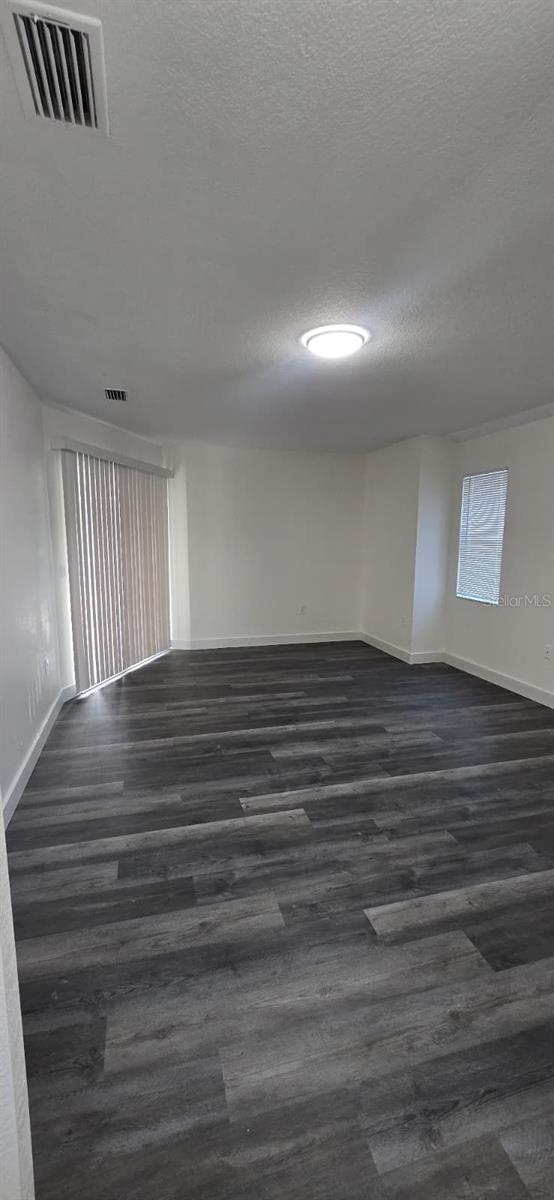 Image 21 of 31 For 5329 Kaspar Street