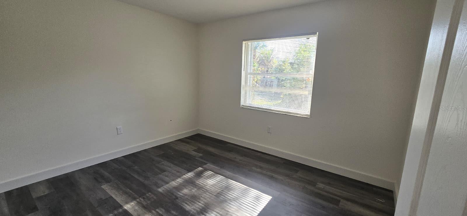 Image 25 of 31 For 5329 Kaspar Street