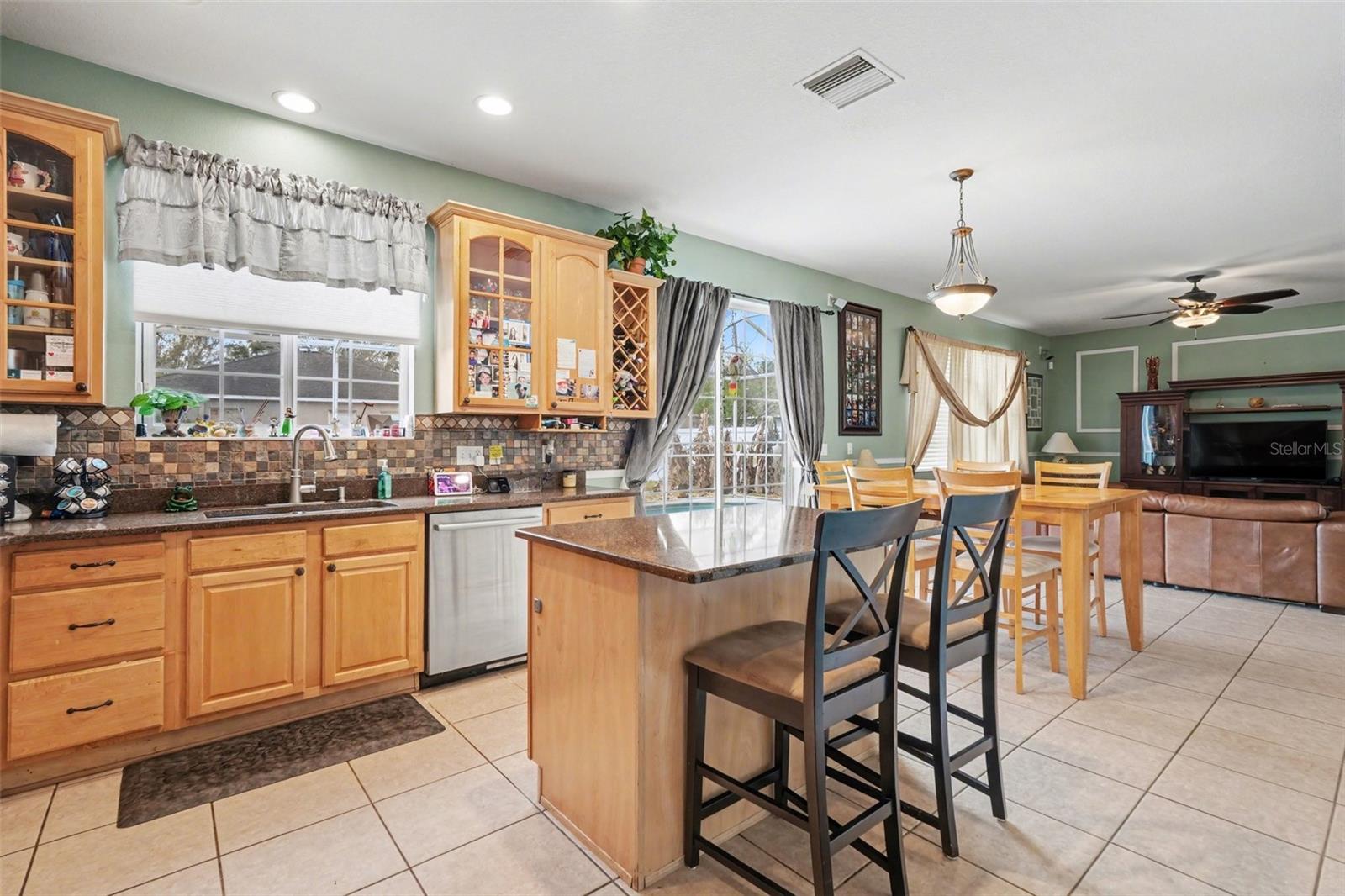 Image 10 of 38 For 11238 Running Pine Drive