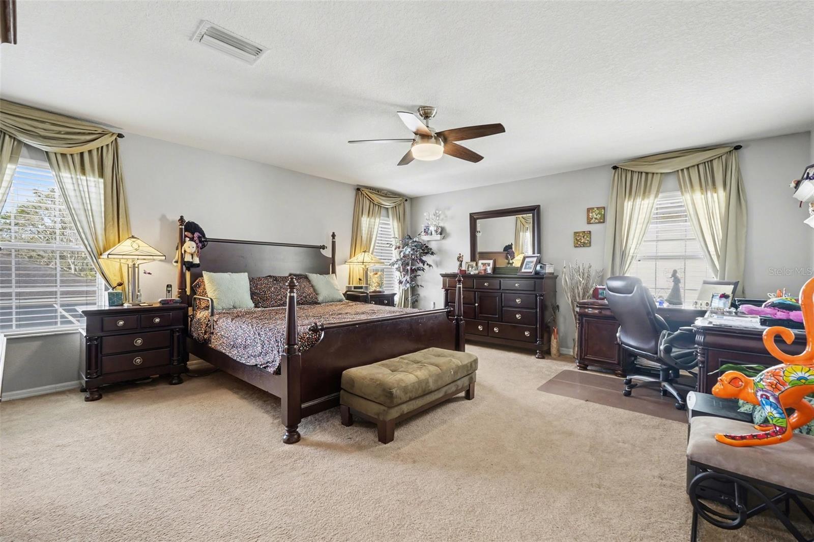 Image 16 of 38 For 11238 Running Pine Drive