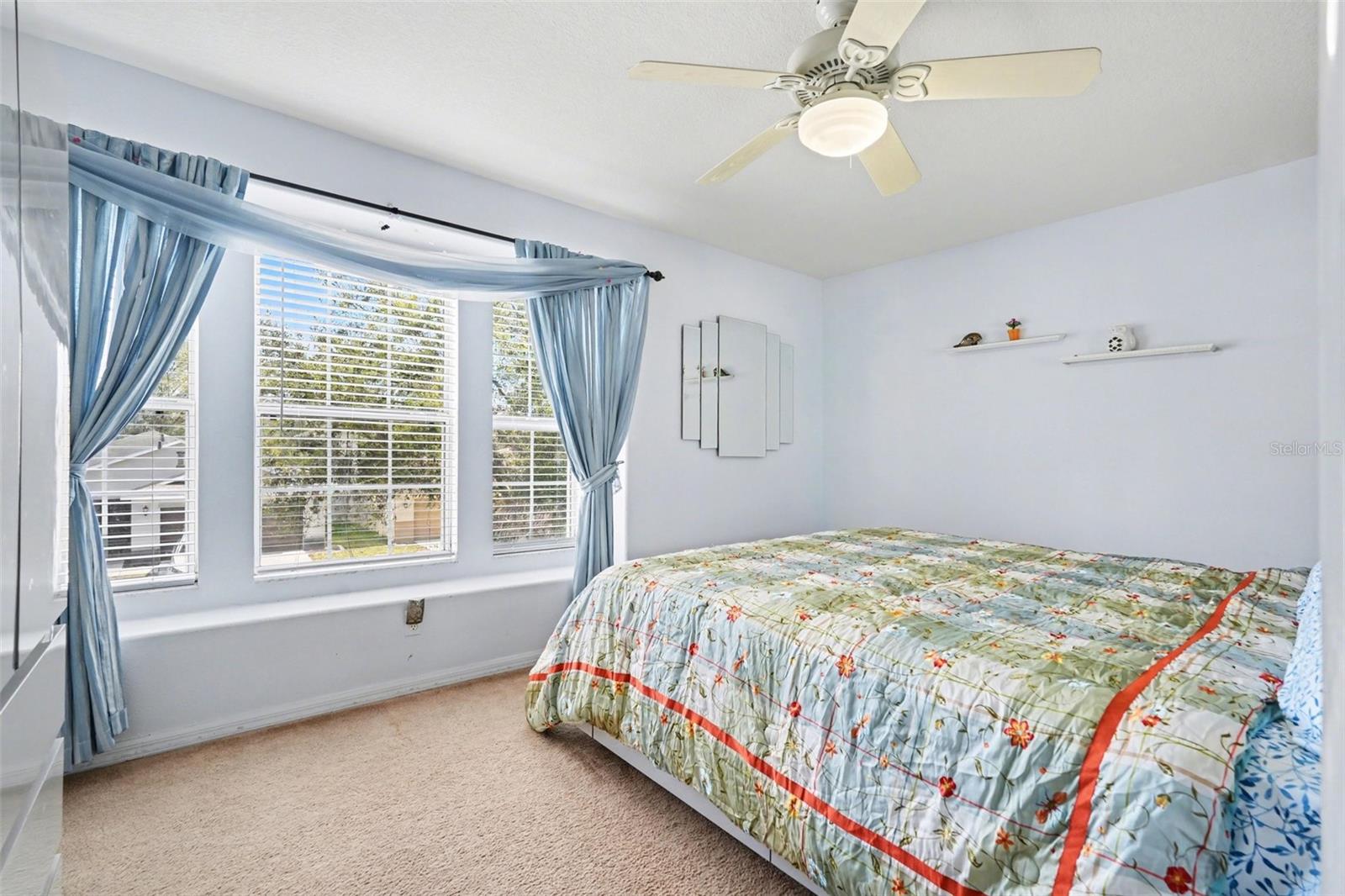 Image 19 of 38 For 11238 Running Pine Drive