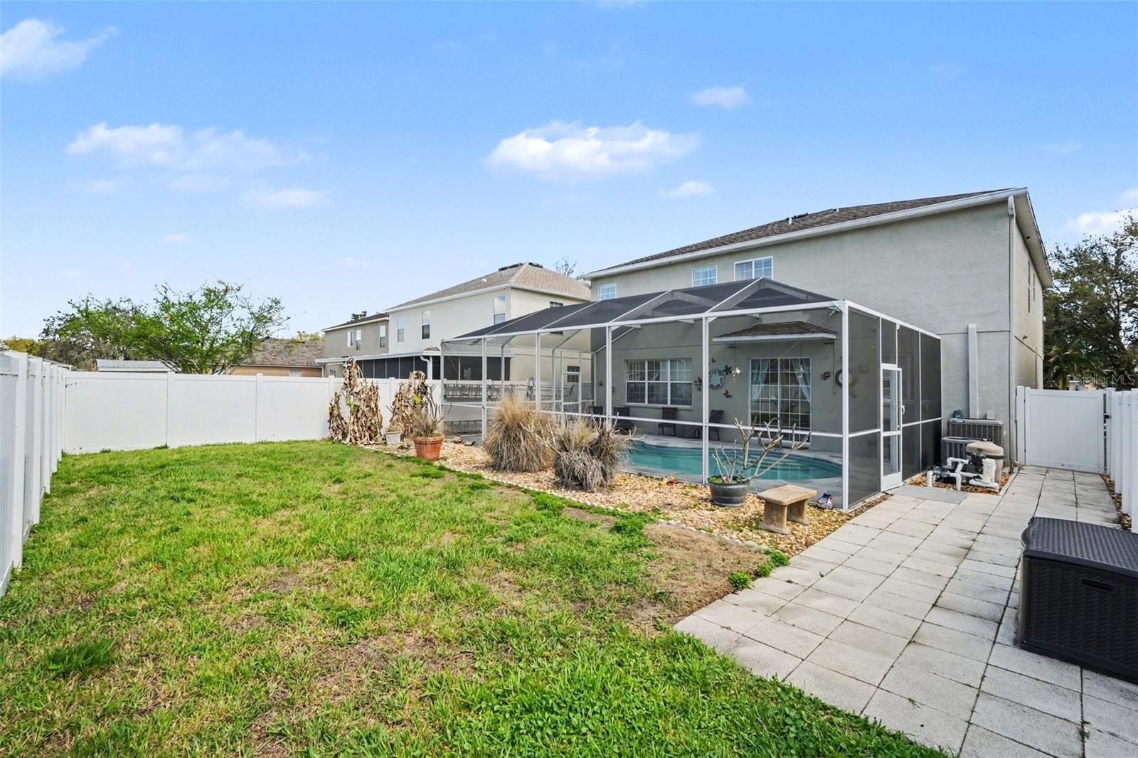 Image 26 of 38 For 11238 Running Pine Drive