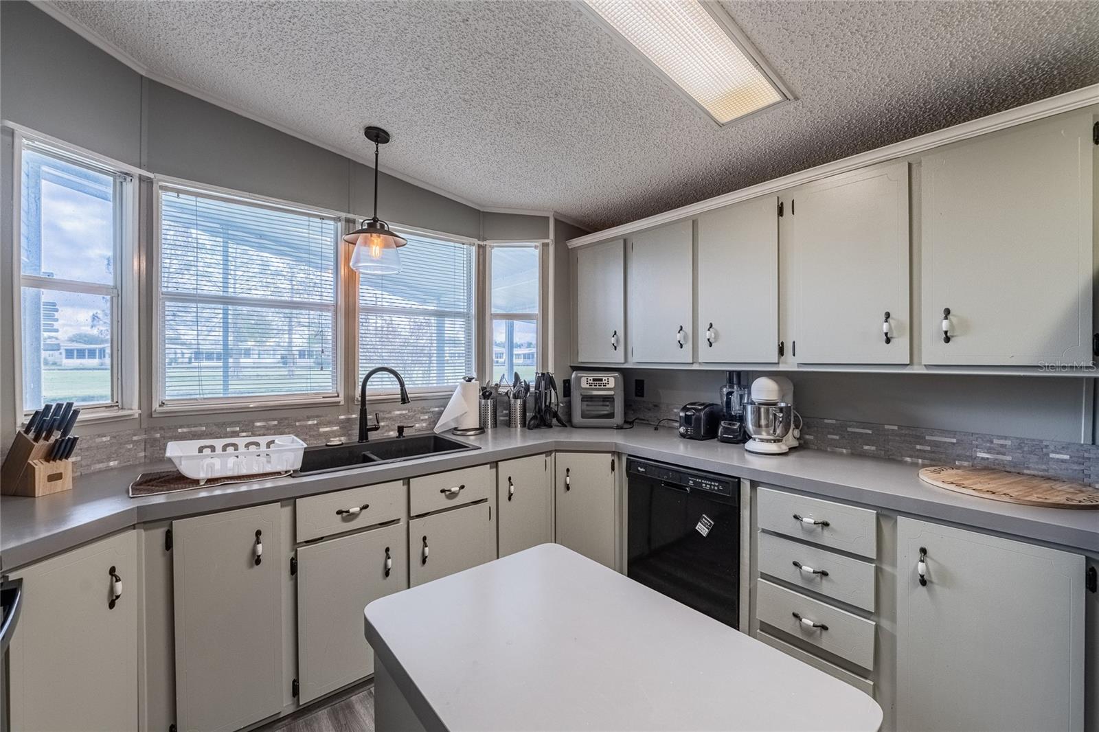 Image 24 of 41 For 74 Straphmore Drive