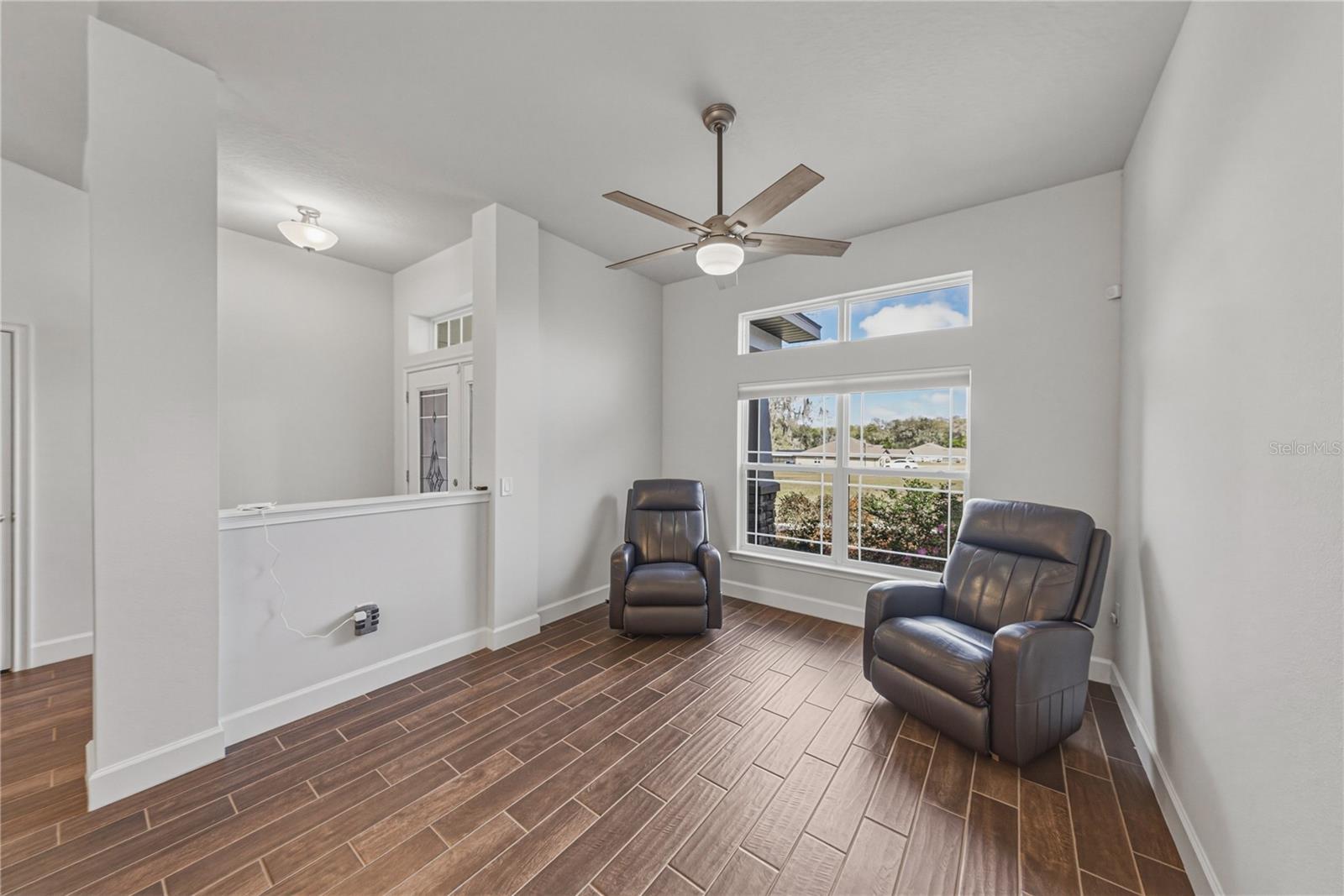 Image 22 of 55 For 41049 Stanton Hall Drive