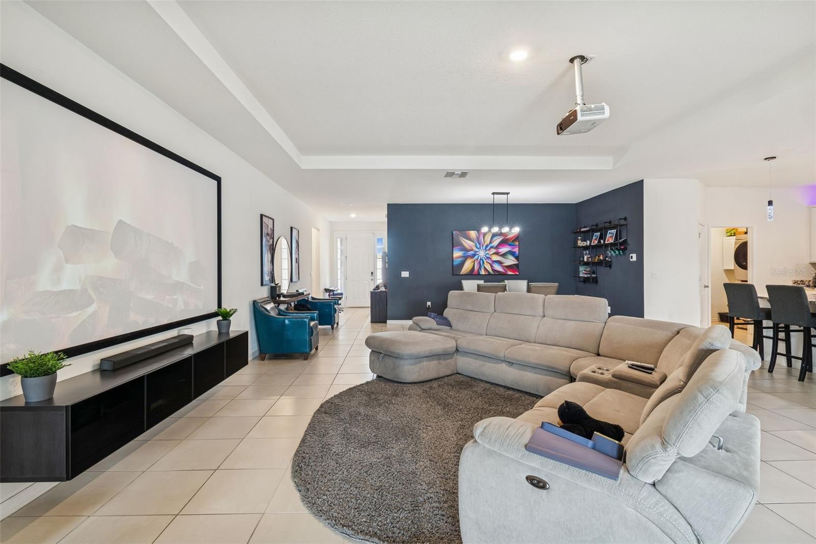 Image 17 of 81 For 13470 Golden Lime Avenue