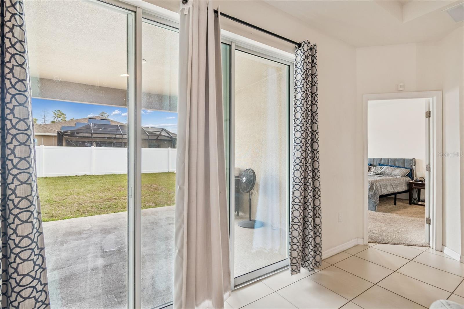 Image 19 of 81 For 13470 Golden Lime Avenue