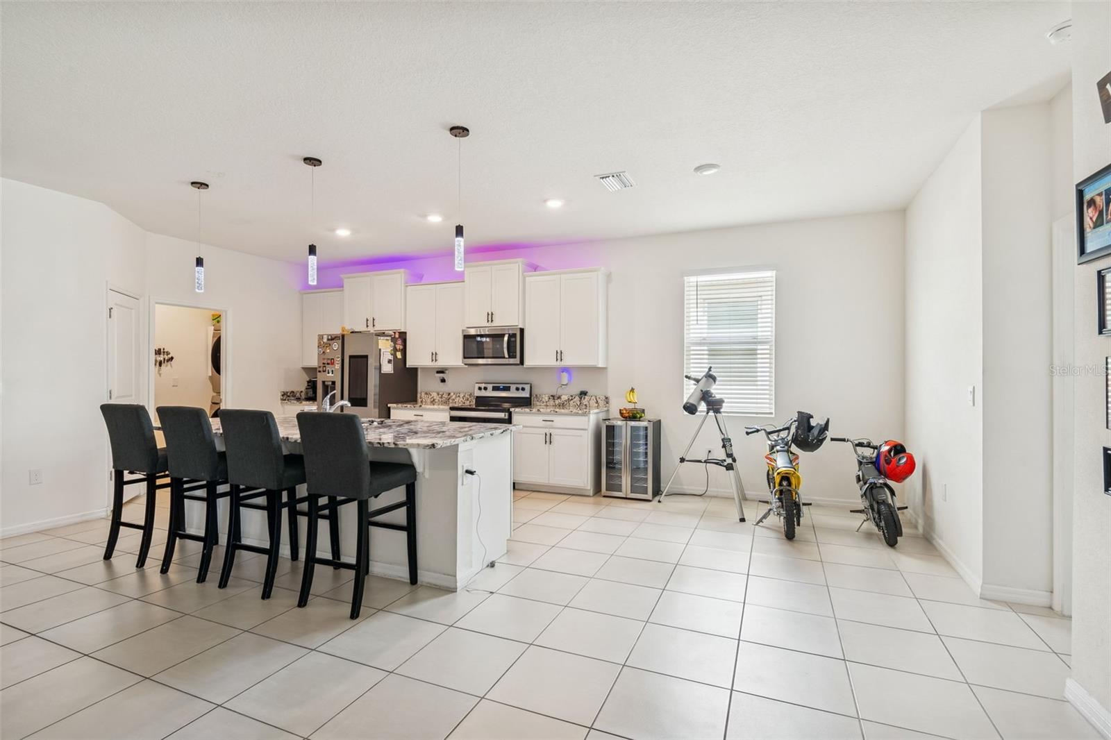 Image 20 of 81 For 13470 Golden Lime Avenue