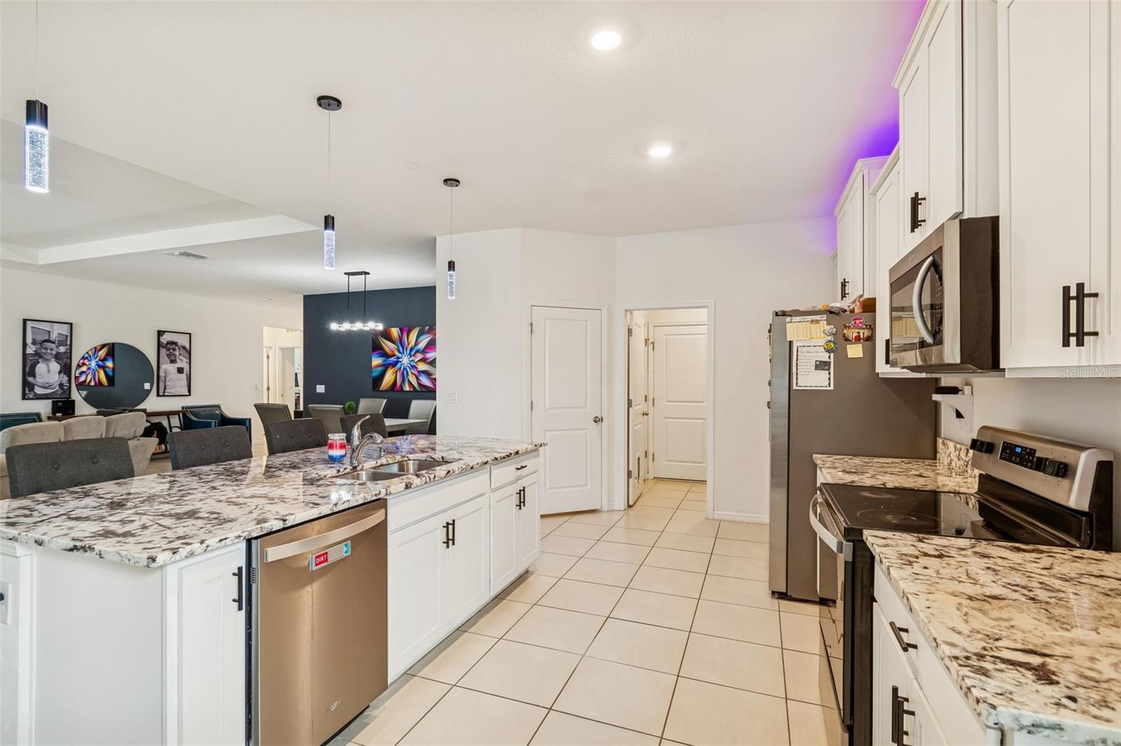 Image 30 of 81 For 13470 Golden Lime Avenue