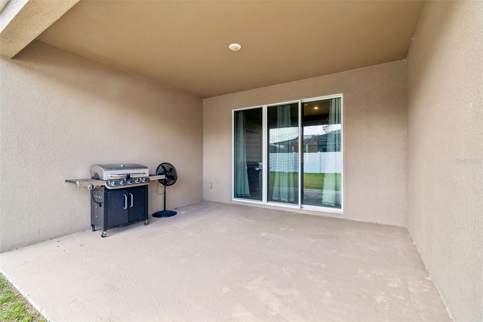 Image 54 of 81 For 13470 Golden Lime Avenue