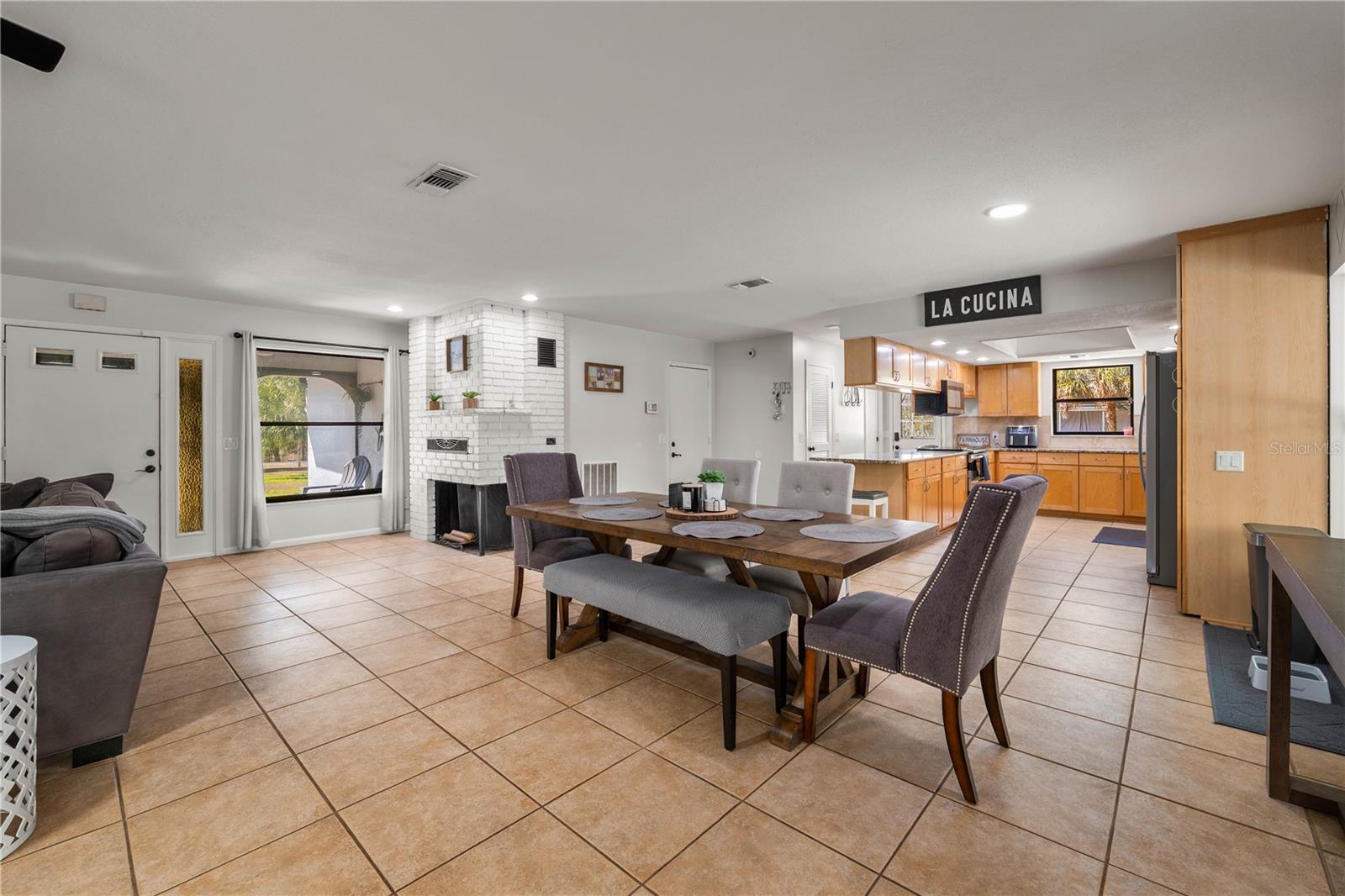 Image 15 of 92 For 16039 Bullis Drive