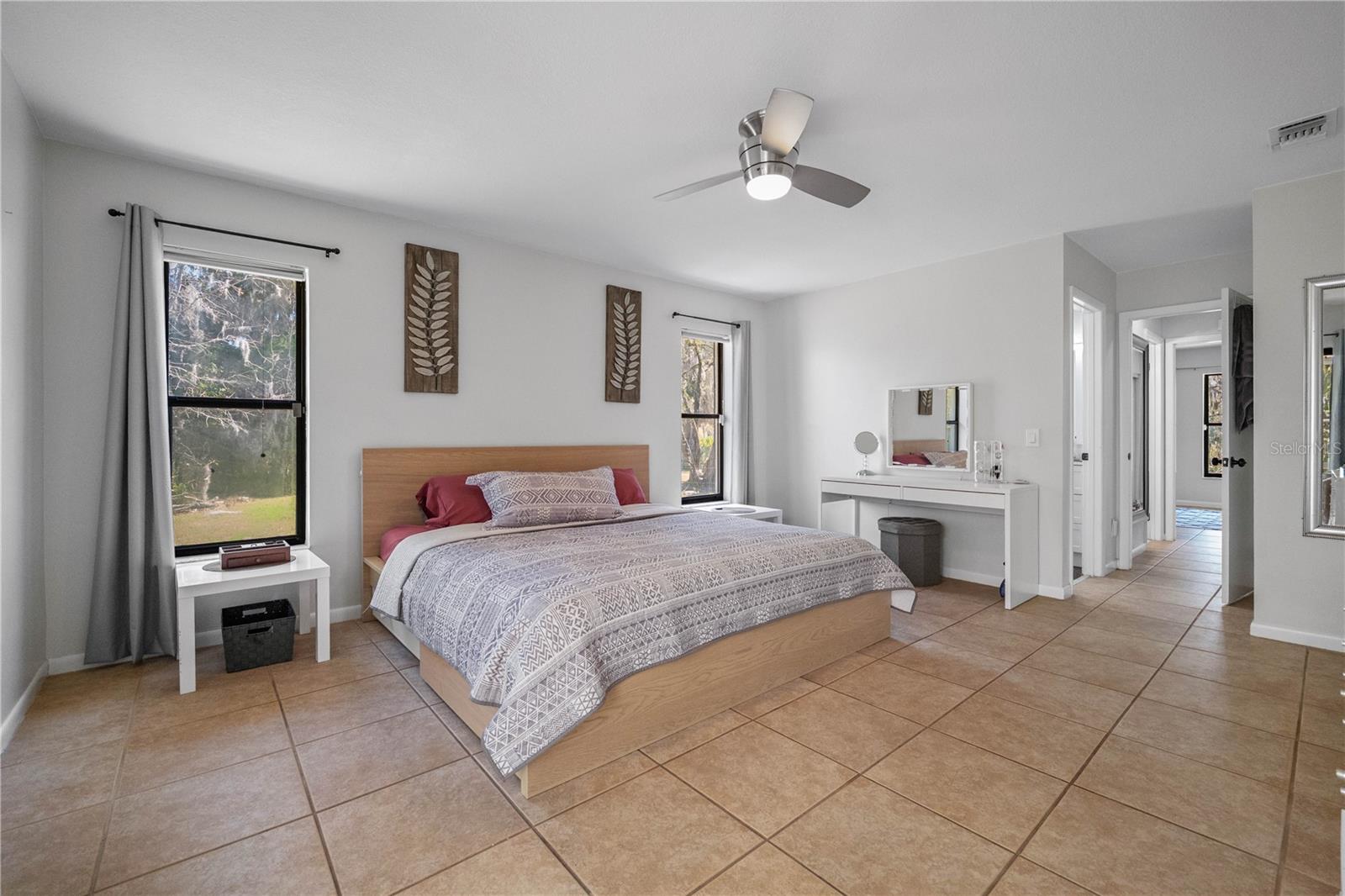 Image 20 of 92 For 16039 Bullis Drive