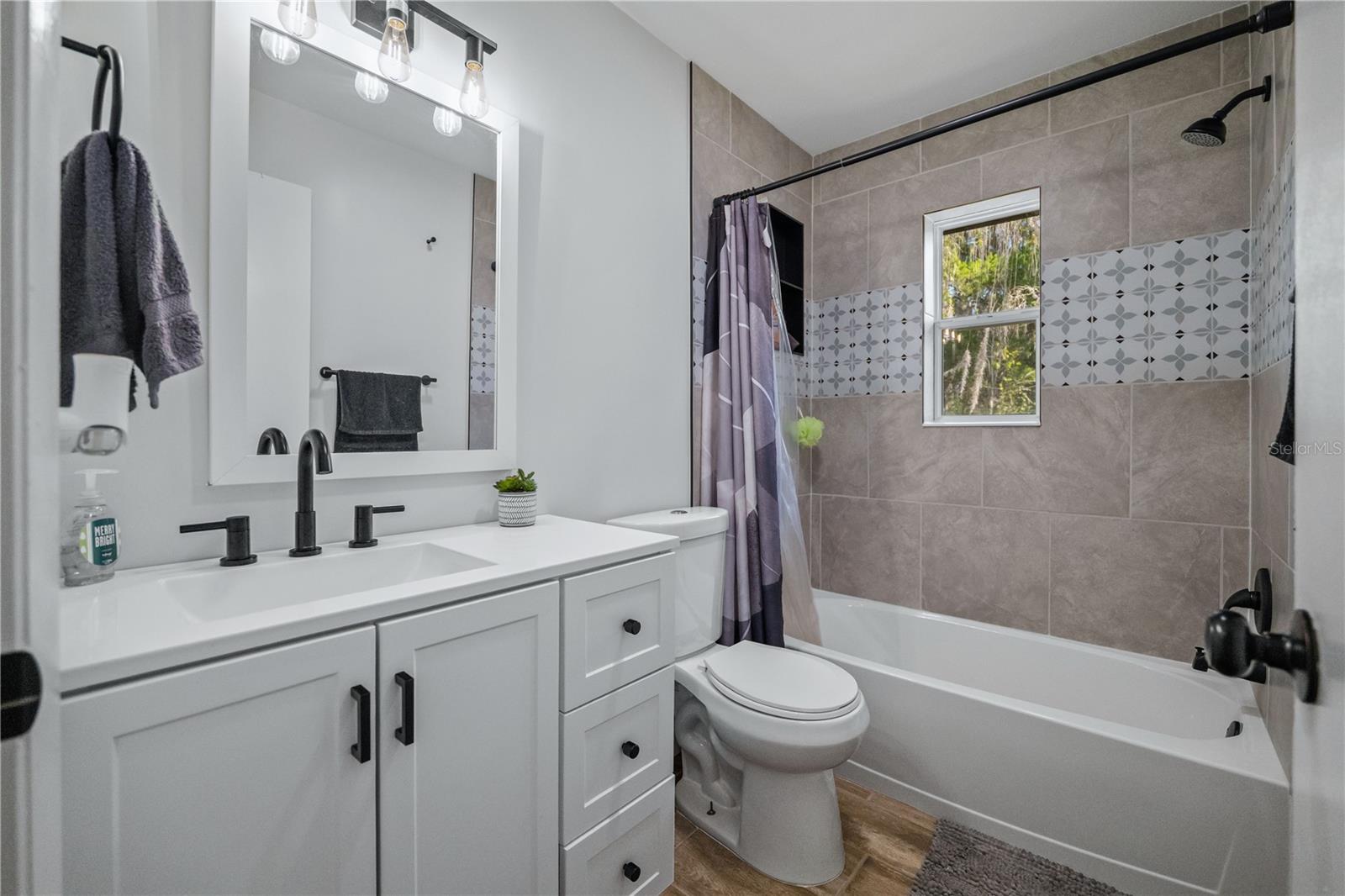 Image 29 of 92 For 16039 Bullis Drive