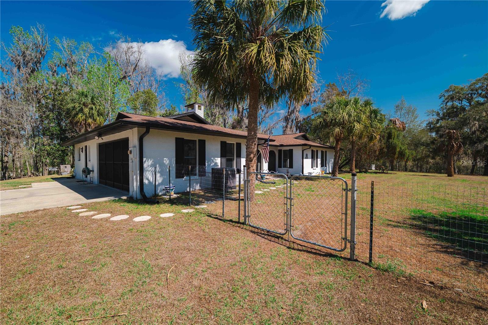 Image 59 of 92 For 16039 Bullis Drive