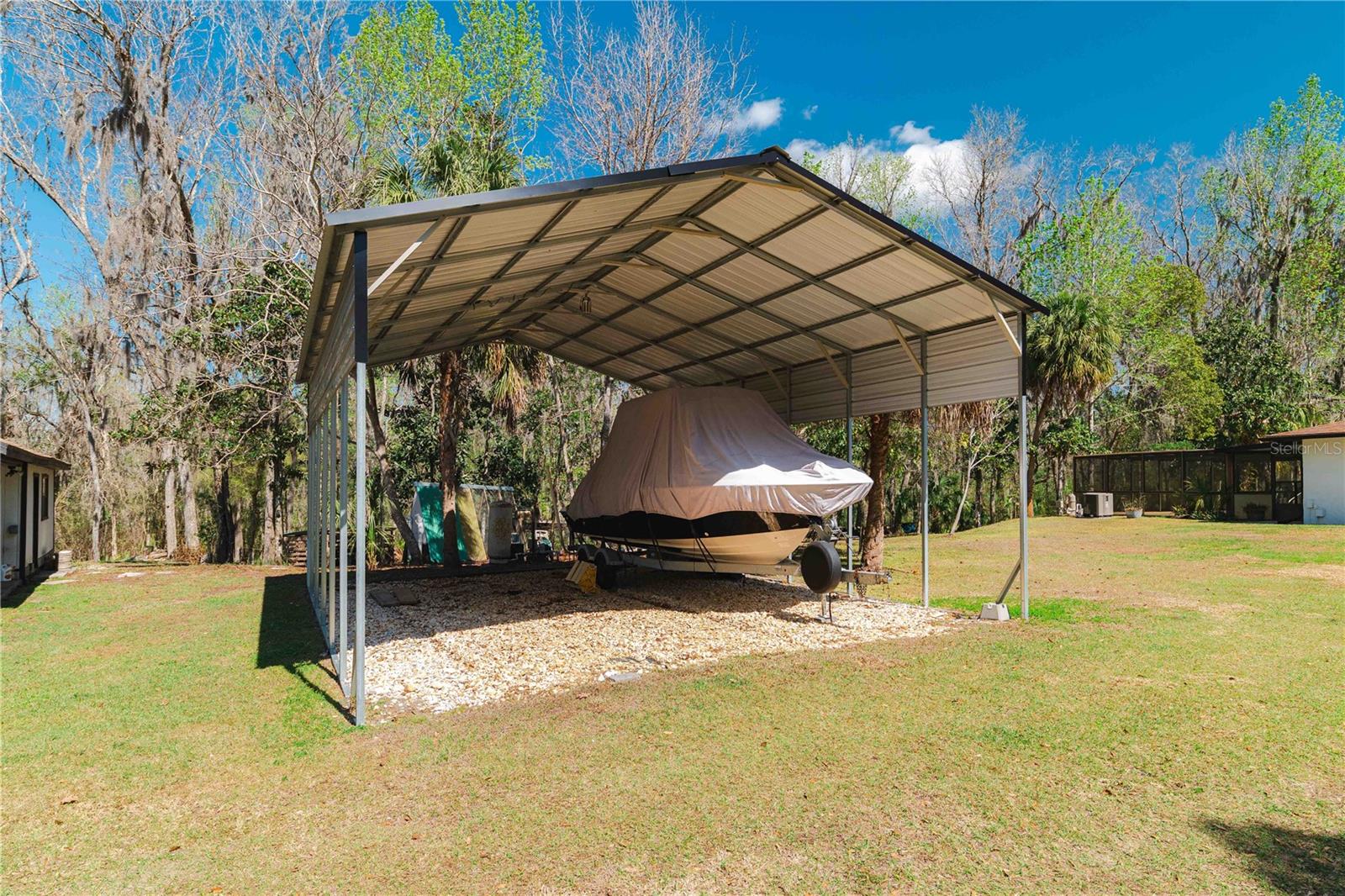 Image 65 of 92 For 16039 Bullis Drive